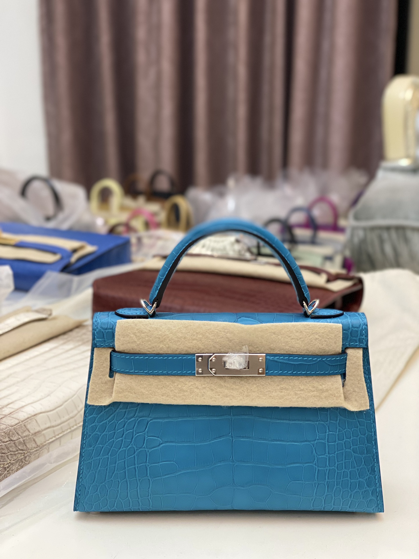 Hermes Kelly Mini II Bag 19CM In Blue Azteque Matte Alligator Leather